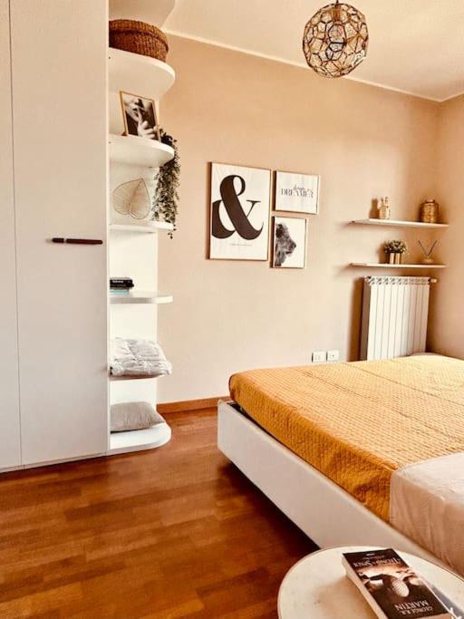 Casa Di Lillo Lejlighed Merate Eksteriør billede